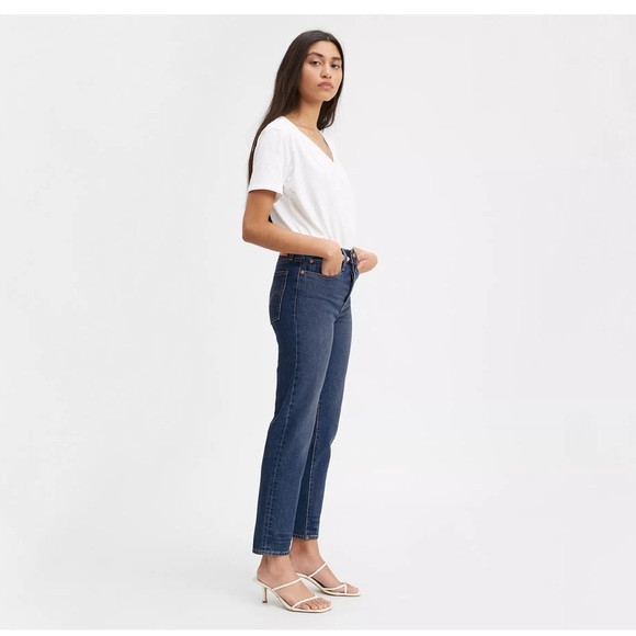 Levi’s wedgie Icon fit tapered jeans 🥰🥰🥰 - Picture 3 of 10